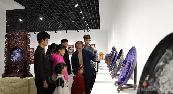 河北沧州民间艺人打造刻瓷博物馆 致力非遗传承